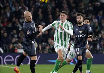 Betis - Rayo: resumen, goles y ruedas de prensa del partido de LaLiga 2024-2025