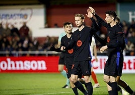 El Barça sin VAR arrasa al Barbastro