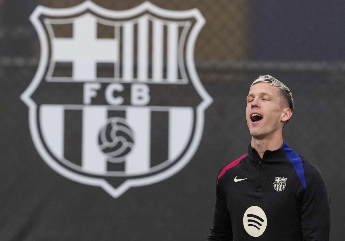 Dani Olmo, durante un entrenamiento con el Barcelona