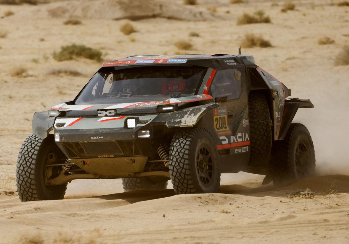 Al-Attiyah y Edouard Boulanger, durante la 5ª etapa del Dakar