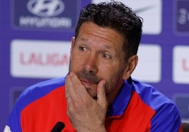 Simeone se muerde la lengua sobre el caso Olmo y la sanción a Vinicius: «Mejor me callo»