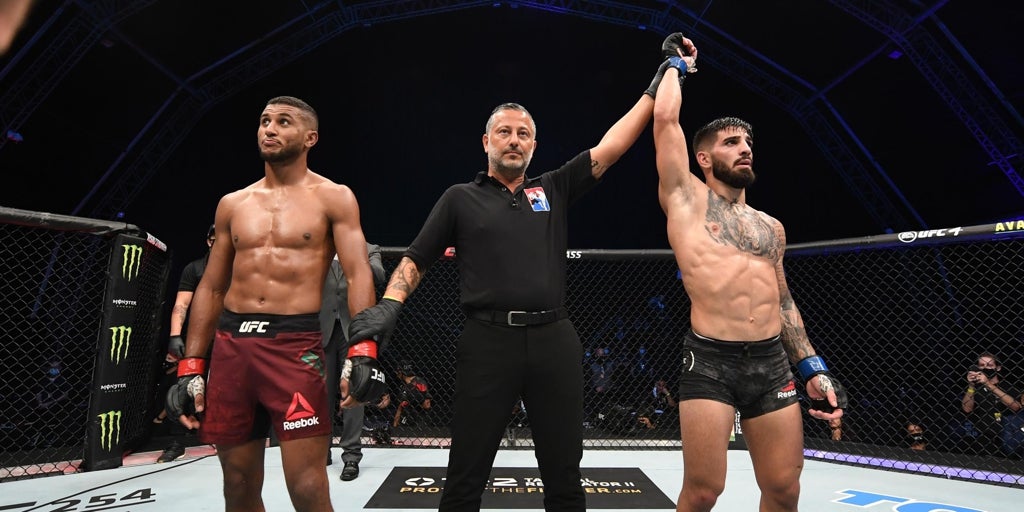 Topuria Destrozando Al Rival El primer rival de Ilia Topuria en la UFC: «Después de nuestra pelea se ...