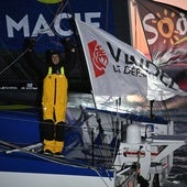 Charlie Dalin gana la Vendée Globe 2024 y rebaja el récord en 9 días