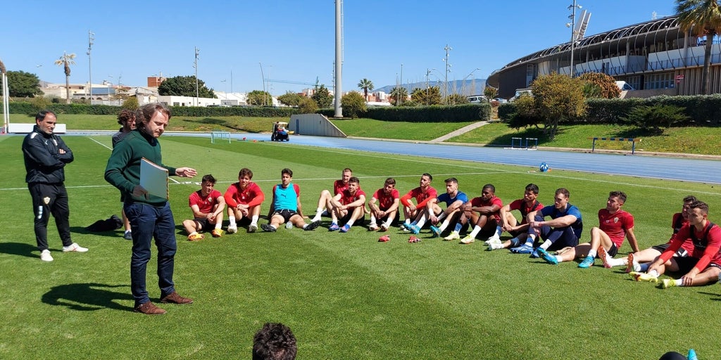 La batalla contra los amaños: talleres de integridad en los vestuarios para prevenir sobre las apuestas