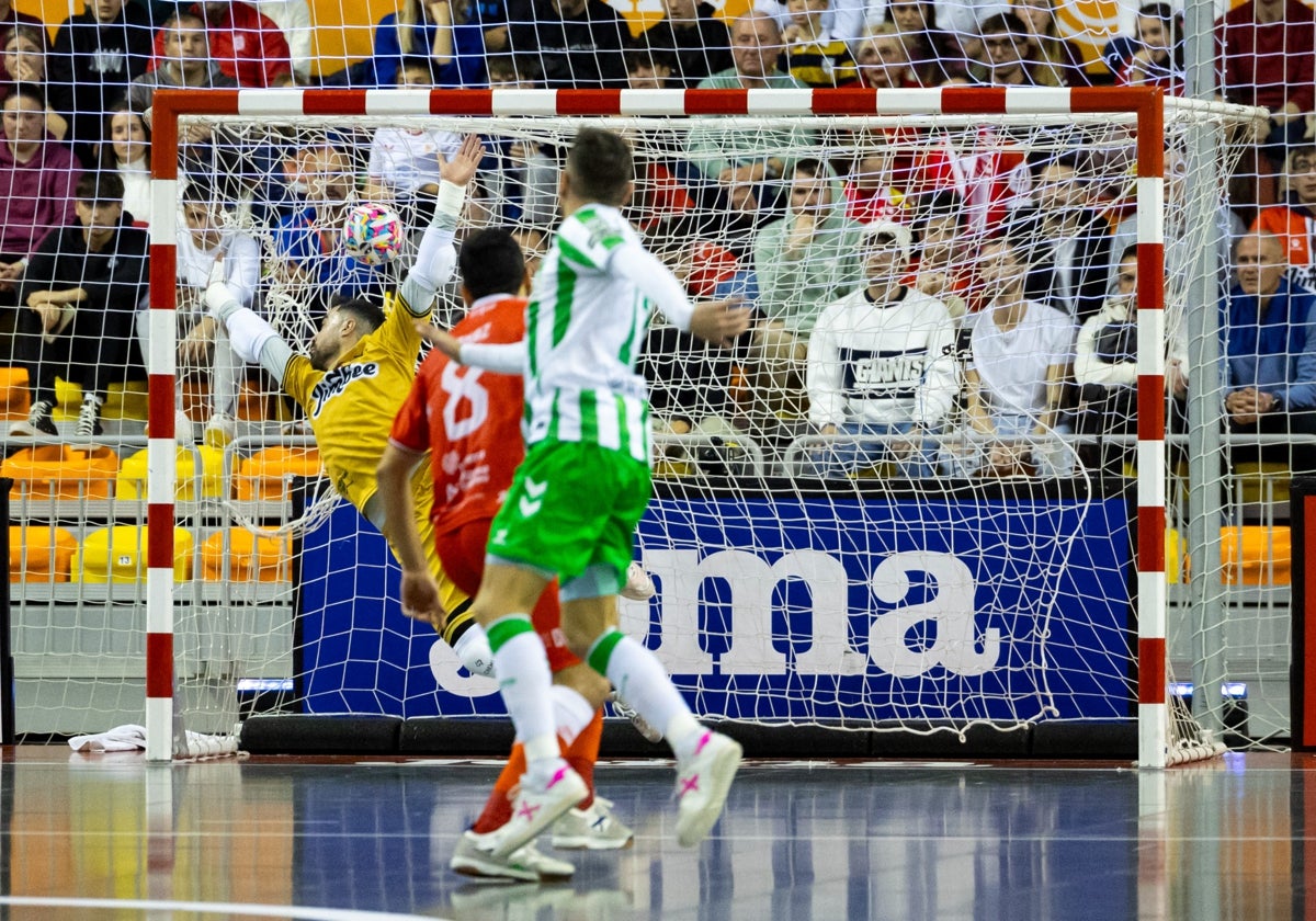 Así fue el golazo de Rafa López para el Betis Futsal