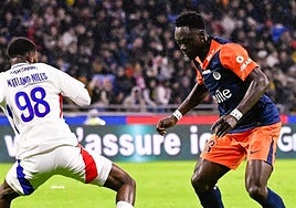 Akor Adams, cerca de convertirse en nuevo delantero del Sevilla FC