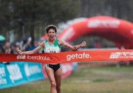 La sevillana Carolina Robles revalida su título de campeona de España de cross