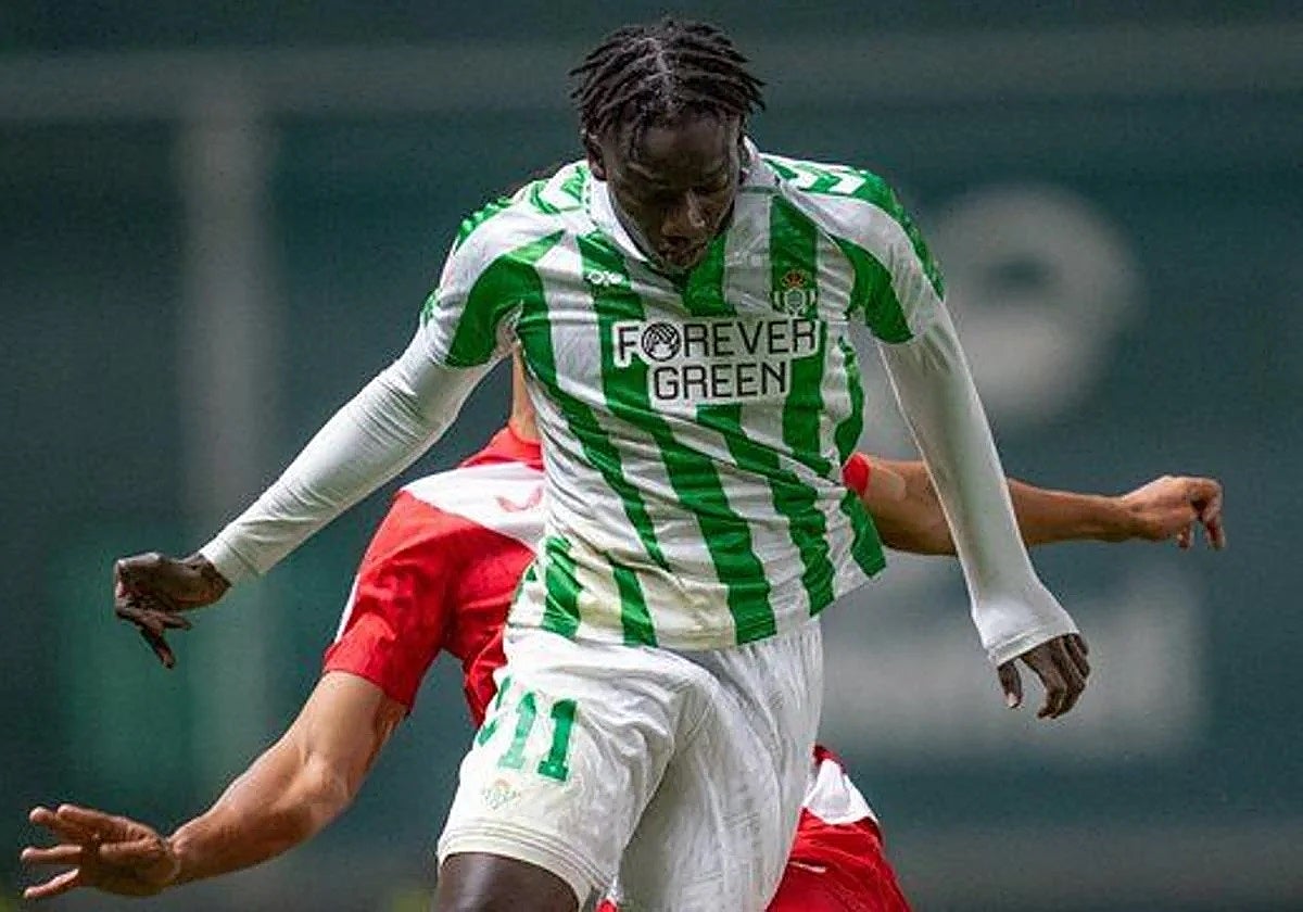 Souleymane Faye, en un partido del Betis Deportivo