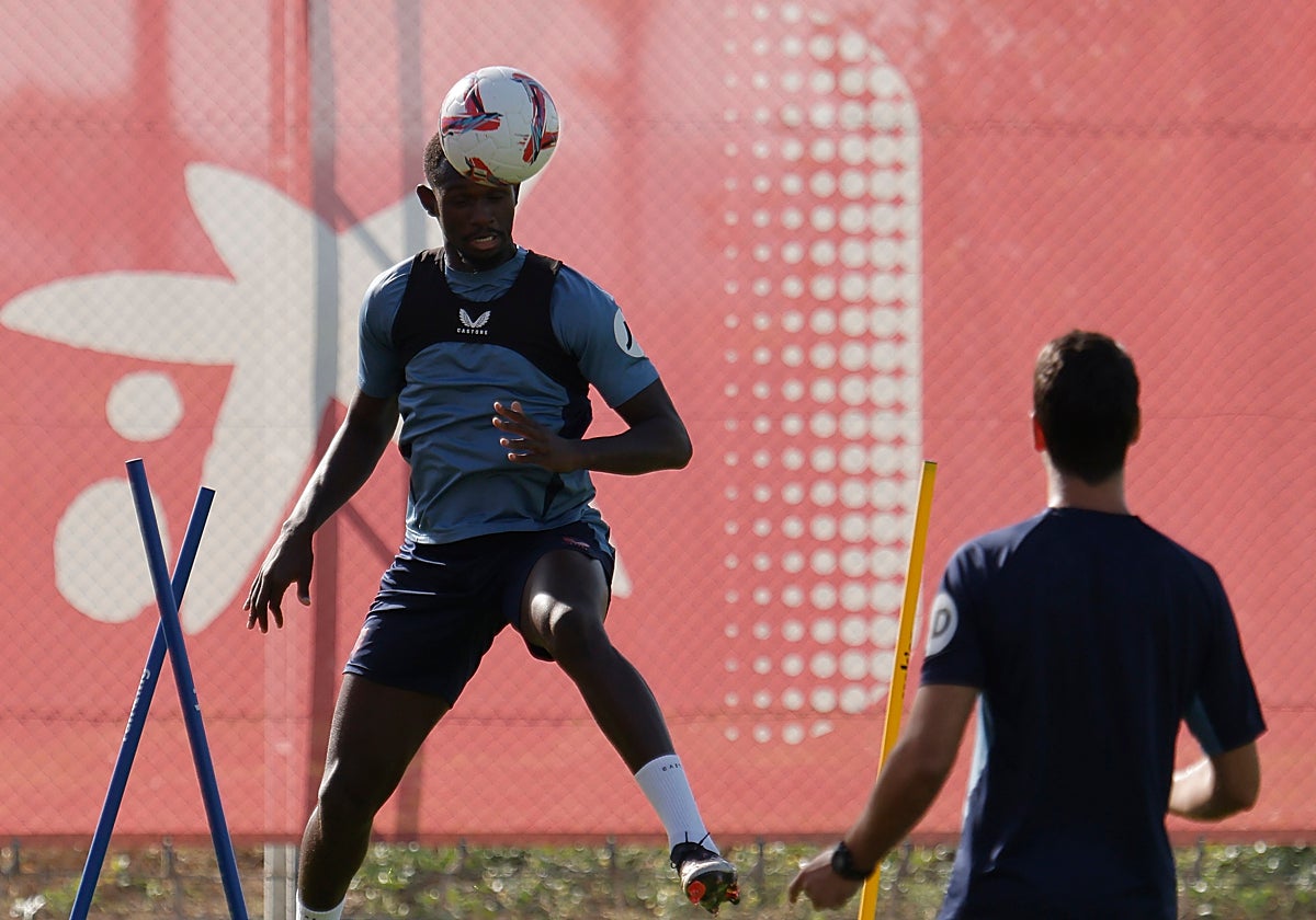Tanguy Nianzou, durante un entrenamiento de esta temporada.