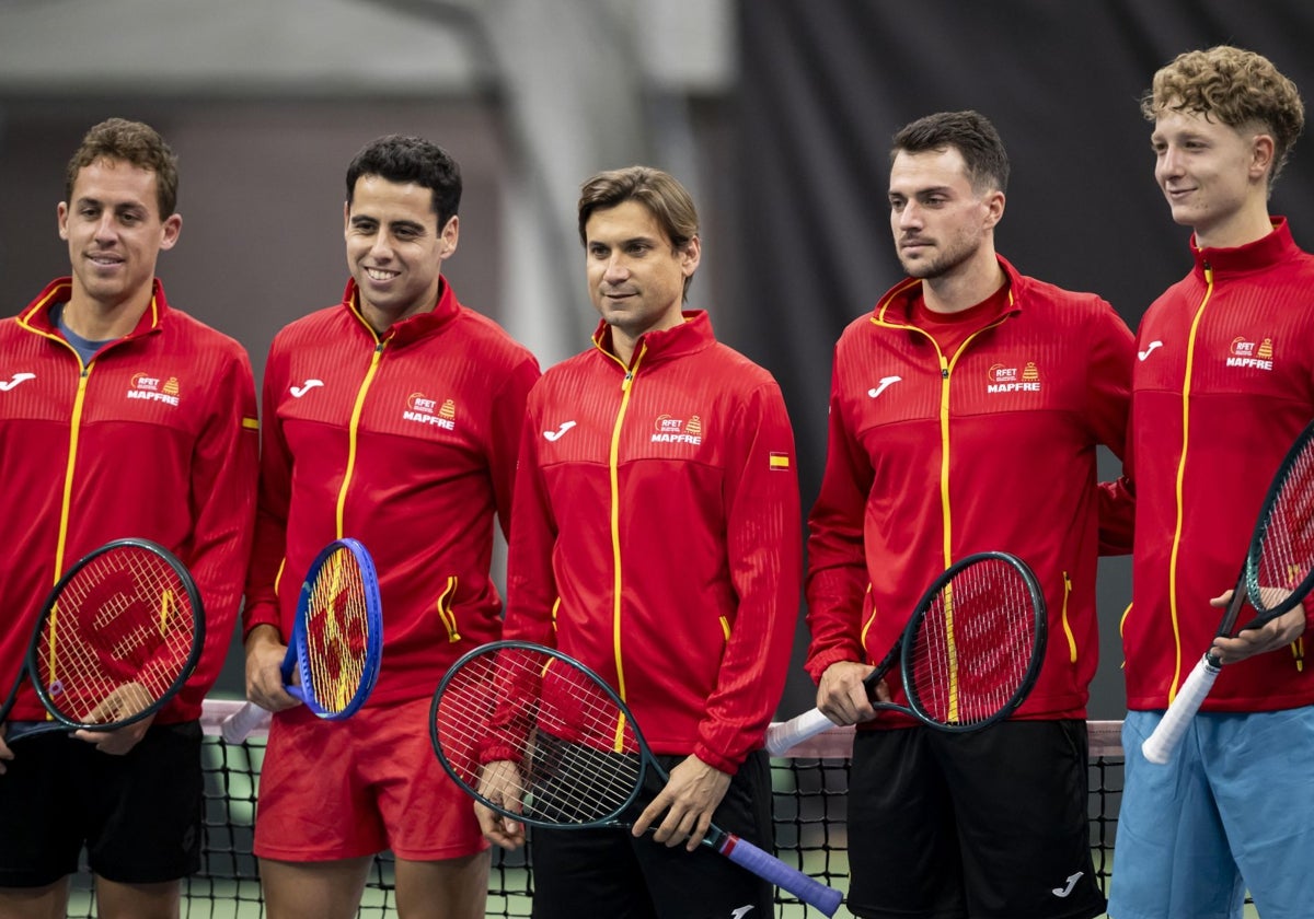 Roberto Carballes, Jaume Munar, David Ferrer, Pedro Martínez y Martín Landaluce