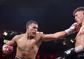 Lección de Benavidez contra Morrell mirando al Beterbiev-Bivol
