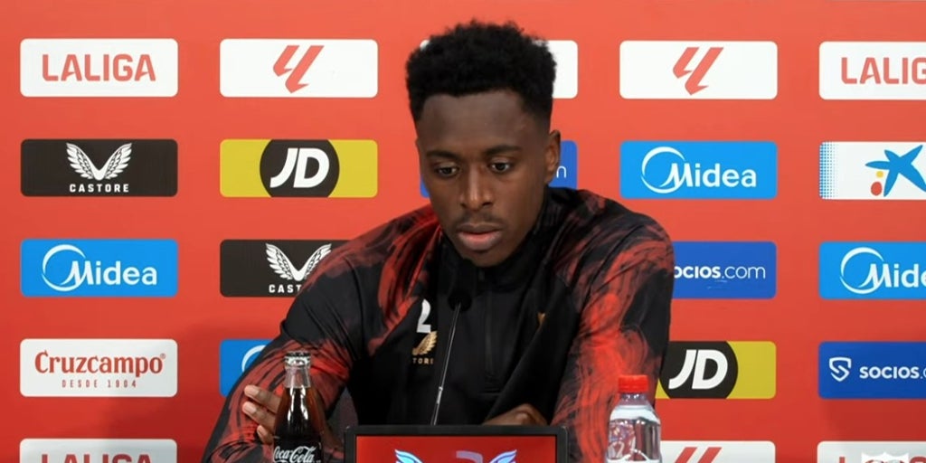 Lokonga: «Me quiero quedar en el Sevilla FC, pero no sólo depende de mí»