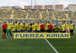 Piel de gallina: un minuto de aplausos en mitad del partido para Kirian en su lucha contra el cáncer