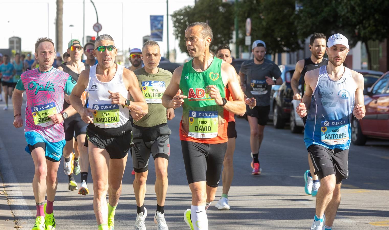 La maratón recorrió alguno de los principales barrios de la capital hispalense