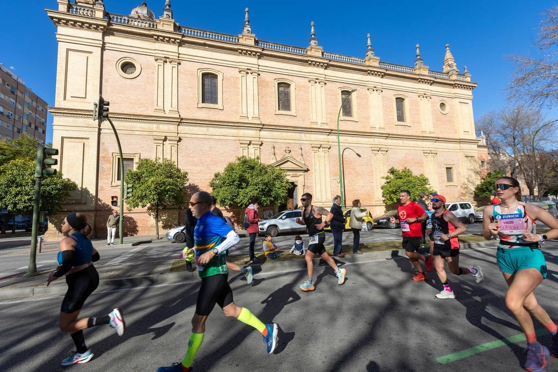 La fiesta del deporte recorrió las calles de Sevilla con la maratón 