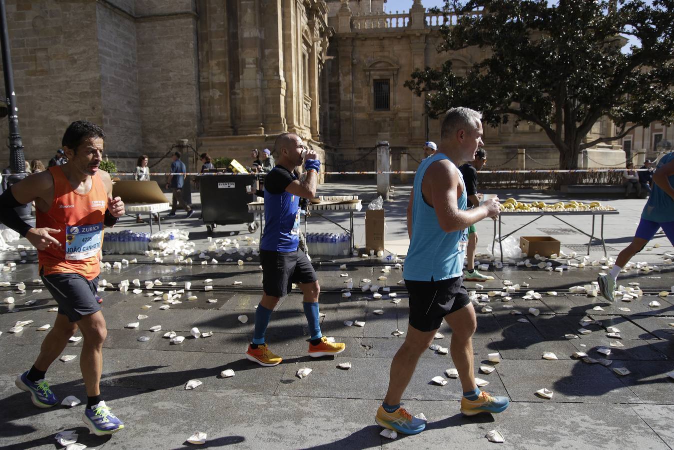 Durante la prueba se han visto algunas estampas curiosas con algunos corredores