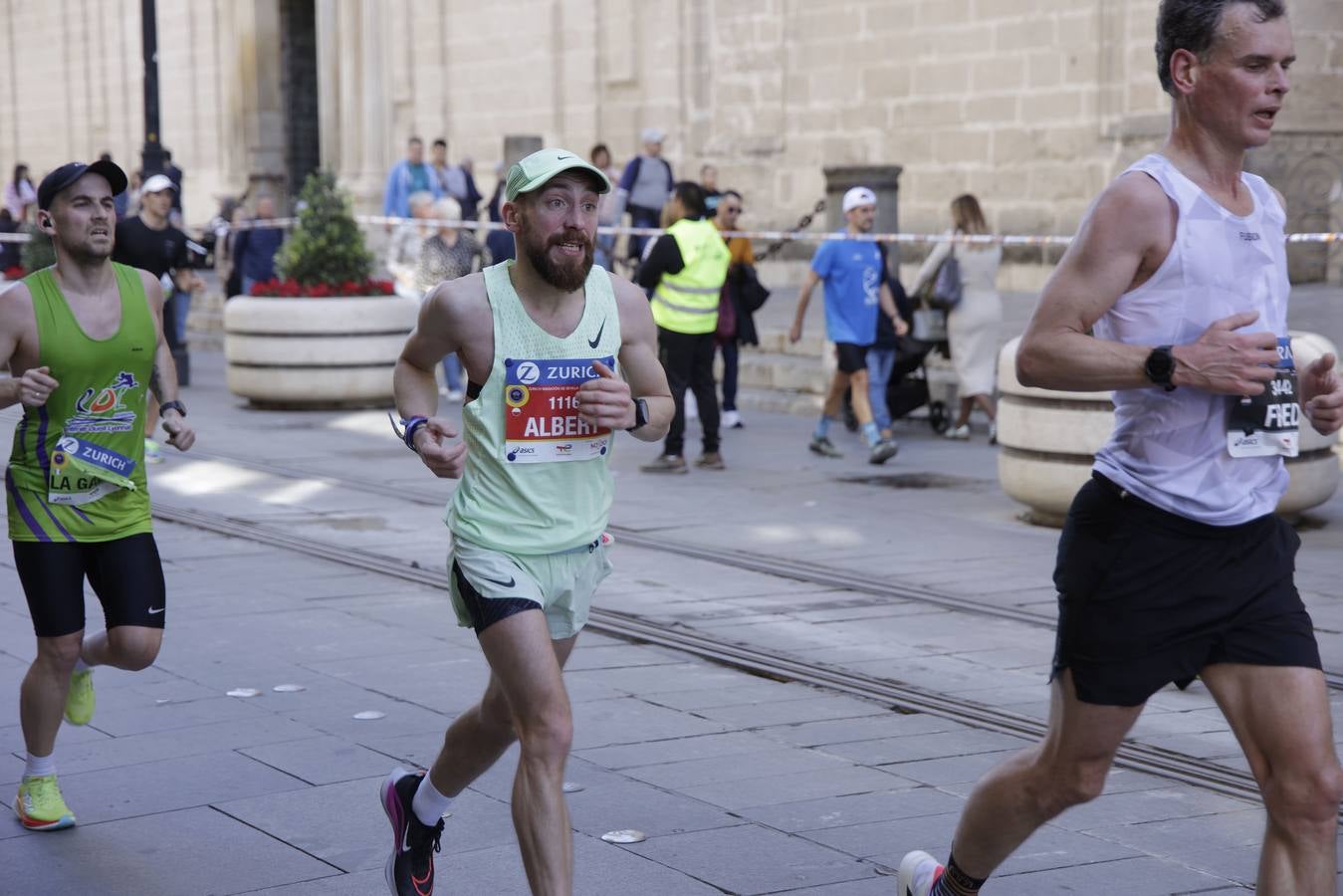 La prueba sevillana supone un gran aliciente para los corredores profesionales y amateur