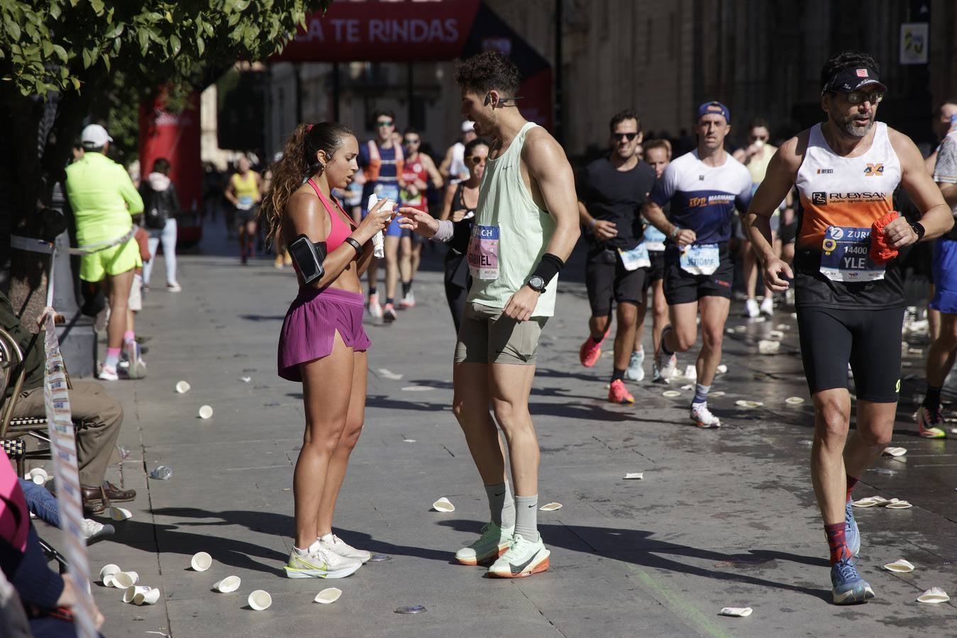 La prueba sevillana supone un gran aliciente para los corredores profesionales y amateur