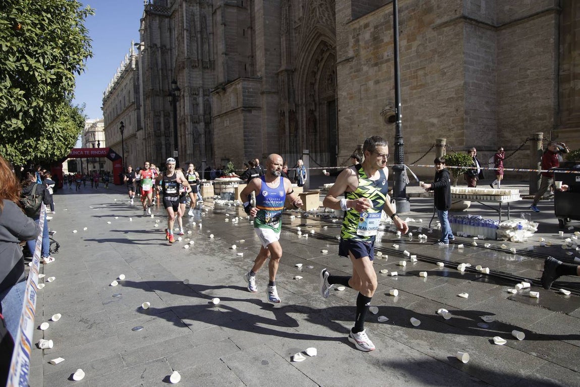 La carrera sevillana ha pasado por lugar emblemáticos de la ciudad como la Torre del Oro o la Plaza de España