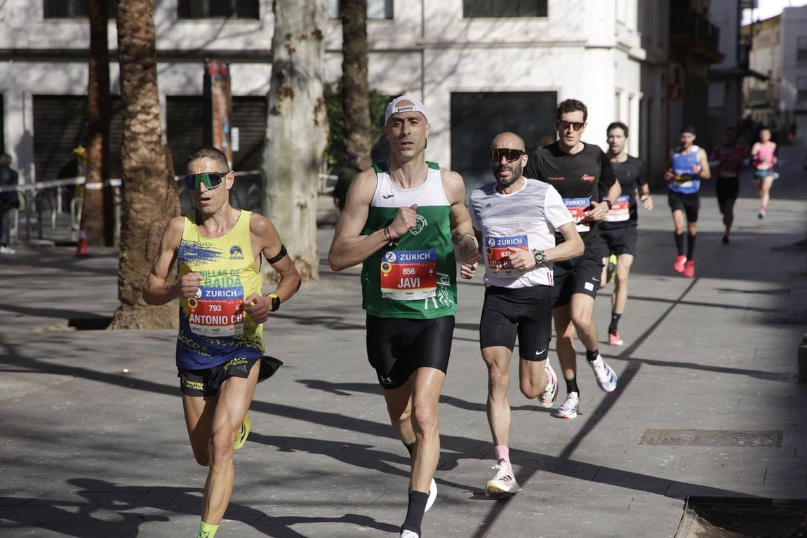 La carrera sevillana ha pasado por lugar emblemáticos de la ciudad como la Torre del Oro o la Plaza de España