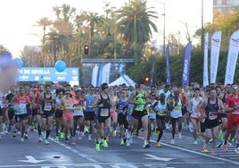 Maratón de Sevilla 2025, en directo: última hora de los cortes de tráfico, ganadores y los mejores momentos