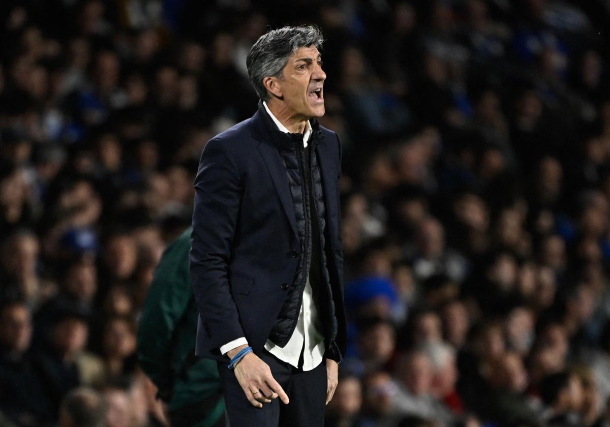 Imanol Alguacil durante la Real Sociedad - Manchester United