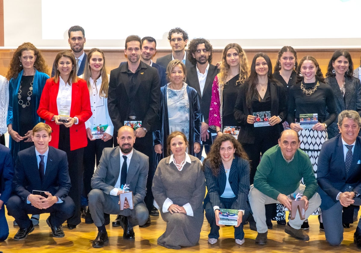 Foto de familia de la XI Gala del Remo Andaluz