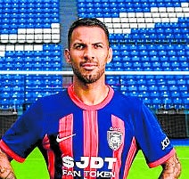 Imagen principal - Jonathan Viera