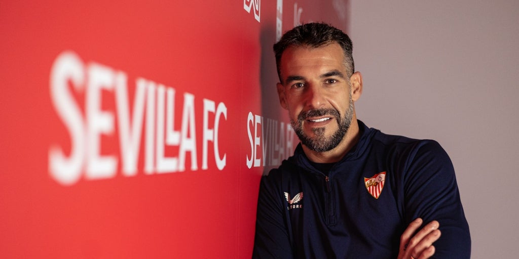 Álvaro Negredo:  «Debemos tener paciencia con Pimienta, quizás hemos malacostumbrado a los sevillistas»