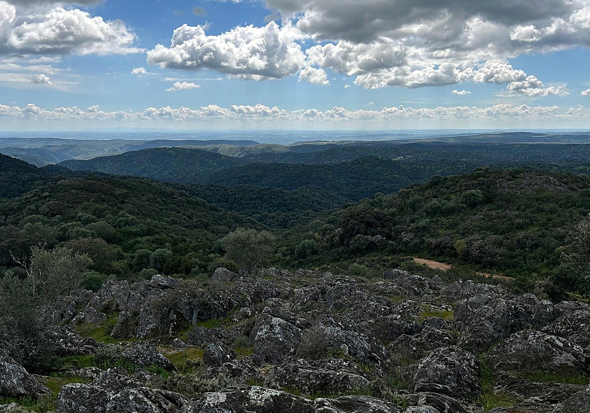 Entorno rural de Hornachuelos, uno de los pueblos de Andalucía donde la caza es un pilar económico clave