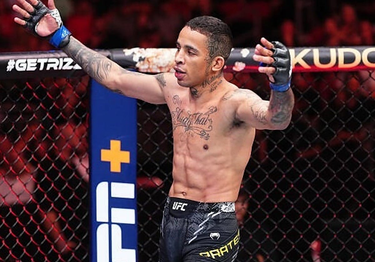 Carlos Prates celebra una victoria