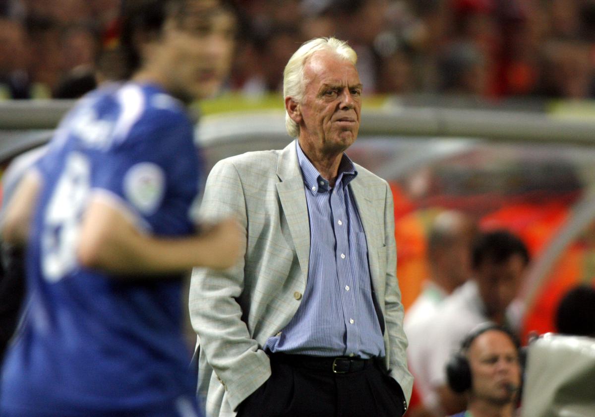 Leo Beenhakker cuando era seleccionador de Trinidad y Tobago