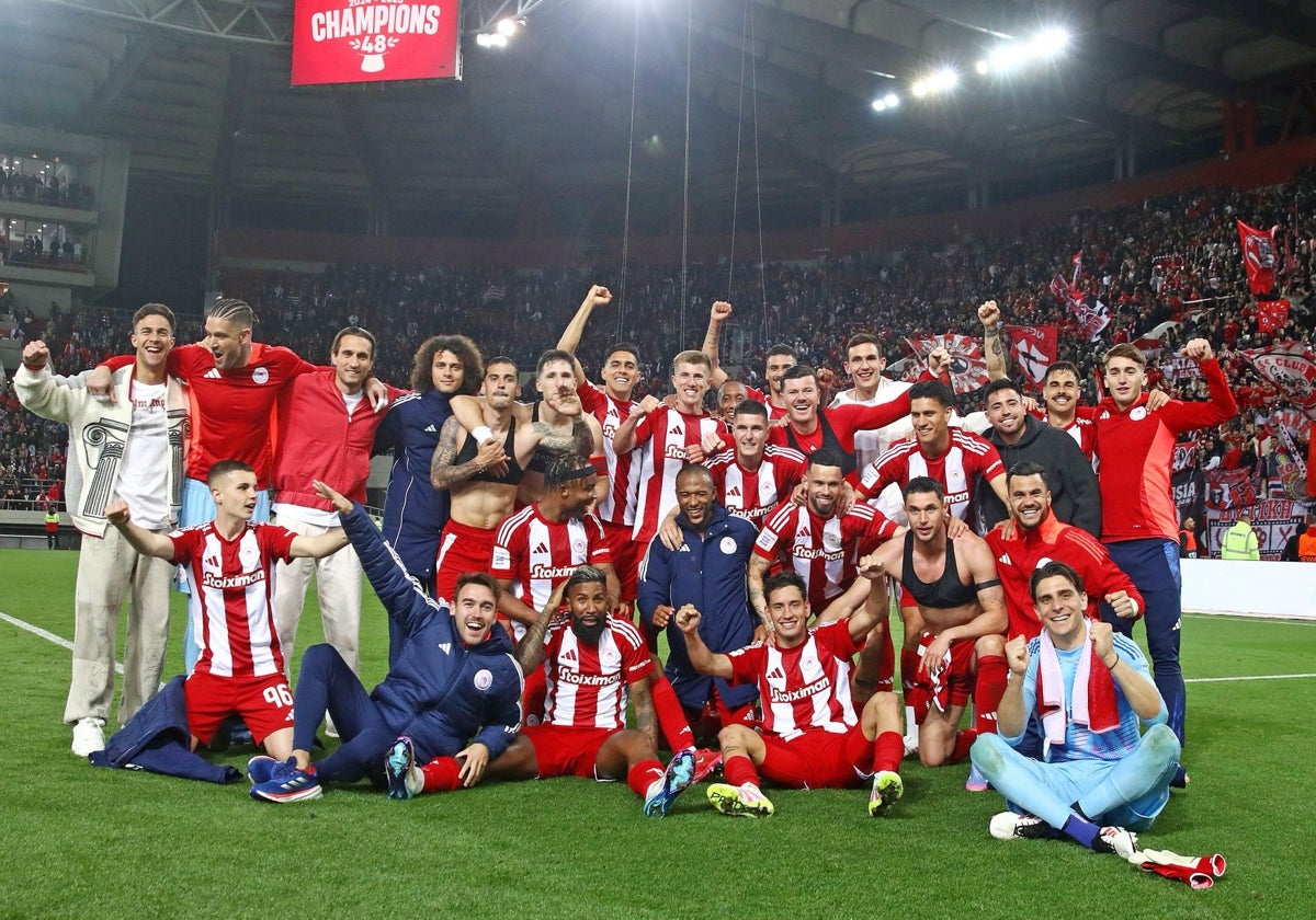 Mendilibar hace campeón al Olympiacos