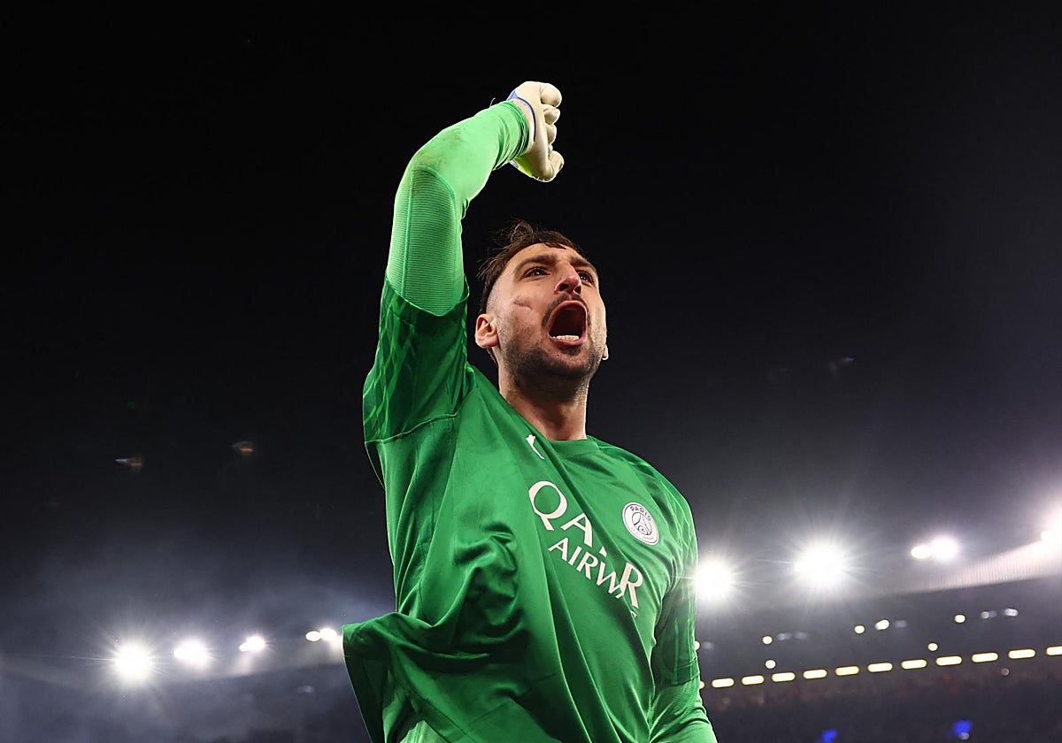 Donnarumma celebra la clasificación del PSG a semifinales de la Champions