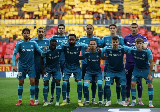 Once titular del Betis en el estadio del Jagiellonia