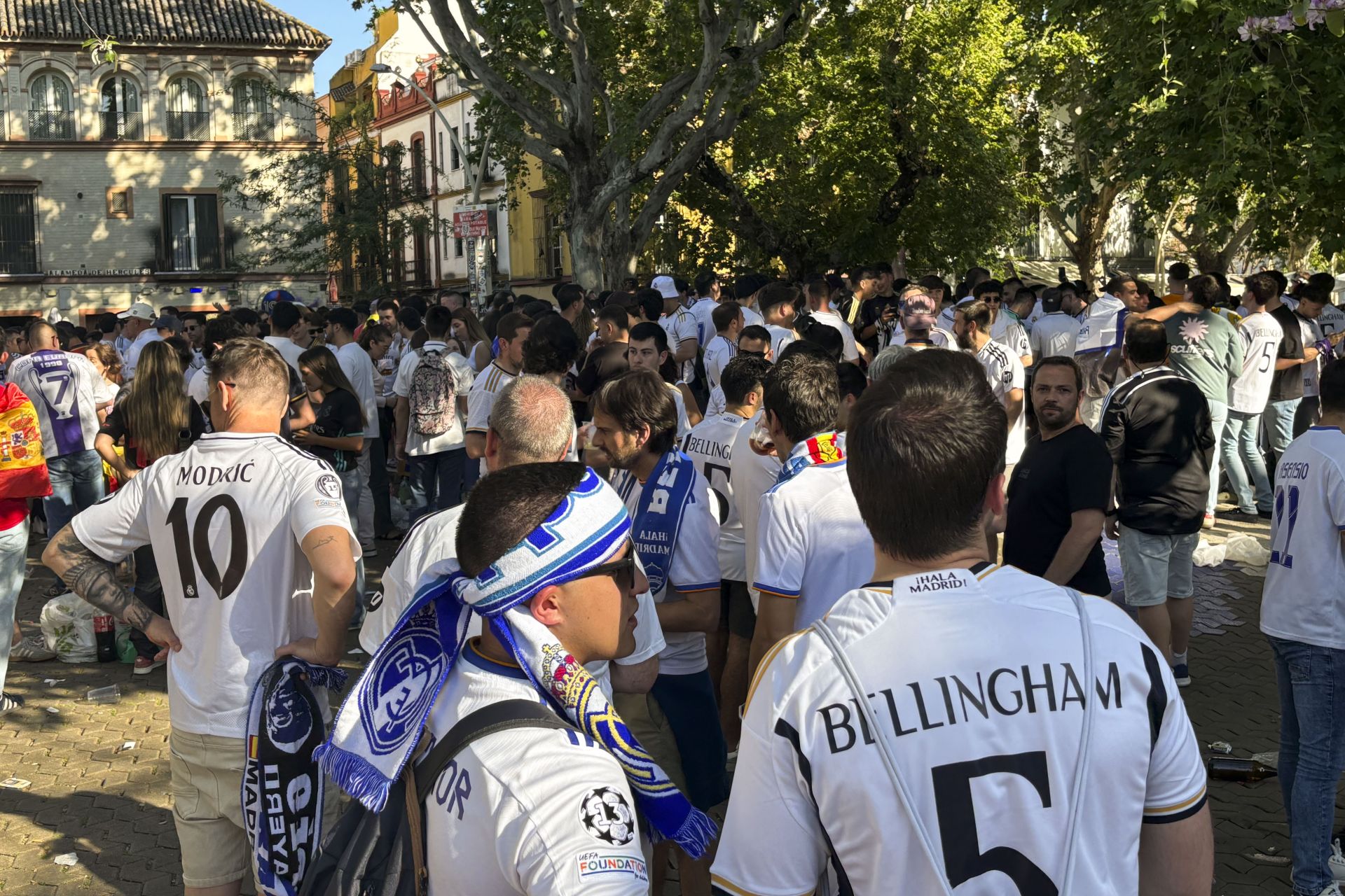 ficionados del Real Madrid La Alameda en Sevilla