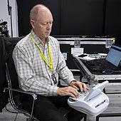 La labor invisible del tenis: cómo los transcriptores dan forma a las declaraciones