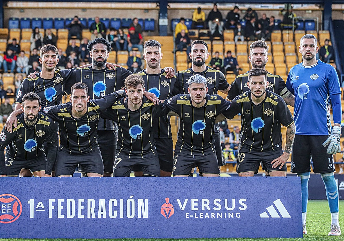 Una de las formaciones del Intercity en la presente temporada de Primera Federación