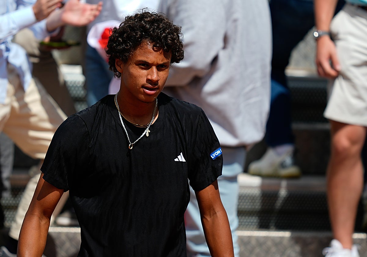 Gabriel Diallo celebra la victoria ante Cameron Norrie