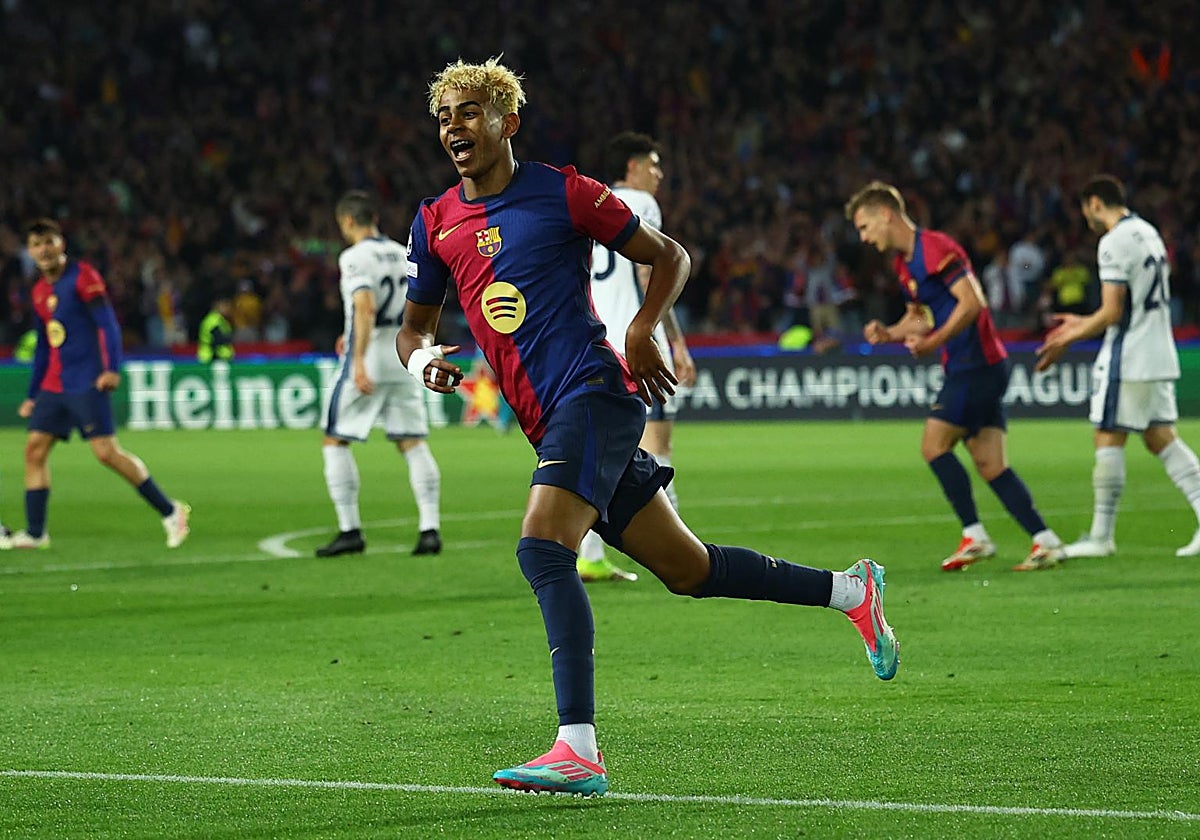 Lamine Yamal celebra su gol