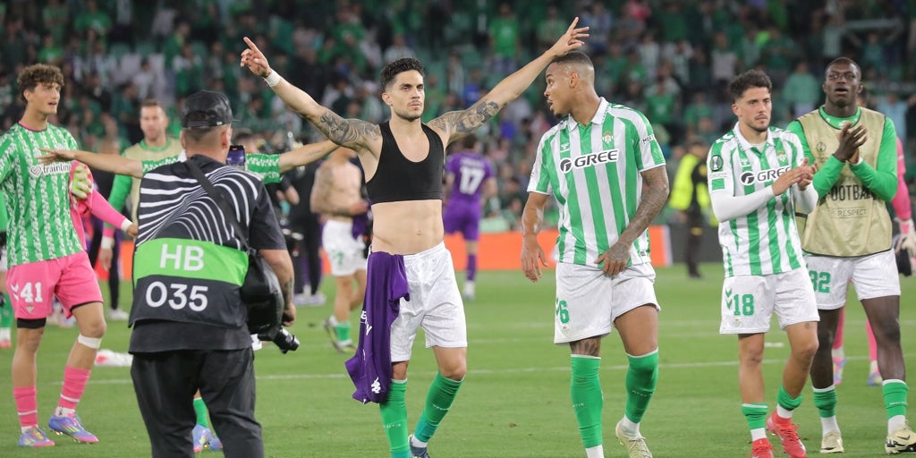 Bartra y Aitor Ruibal siguen haciendo historia con el Betis