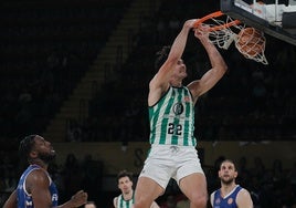 La ambición de un titánico Betis Baloncesto rinde al Fuenlabrada (94-72)