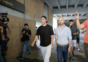 «Si hace algunos años me dicen que la afición del Betis iba a disfrutar de Lo Celso, Antony e Isco, me costaría creerlo»