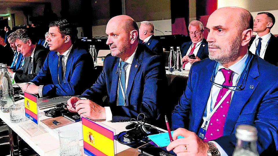 Un exfutbolista albanés,  nuevo responsable de la Federación en el Mundial 2030