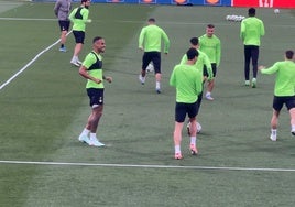 Entre la ilusión y la máxima concentración: el Betis se prueba en el Artemio Franchi