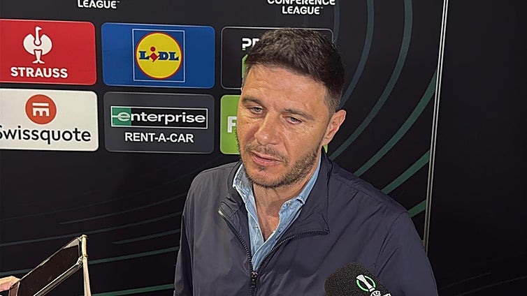 Joaquín: «No tengo el corazón partido, quiero que el Betis solvente la eliminatoria lo antes posible»