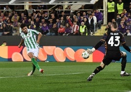 Abde fusila a De Gea en la prórroga para darle el empate al Betis, un gol histórico