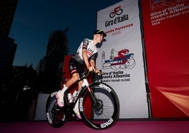 El desafío de Juan Ayuso: ser el primer español que gana una grande desde 2015