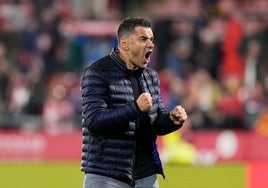 El Sevilla se suma a los ánimos por la pronta recuperación de Michel