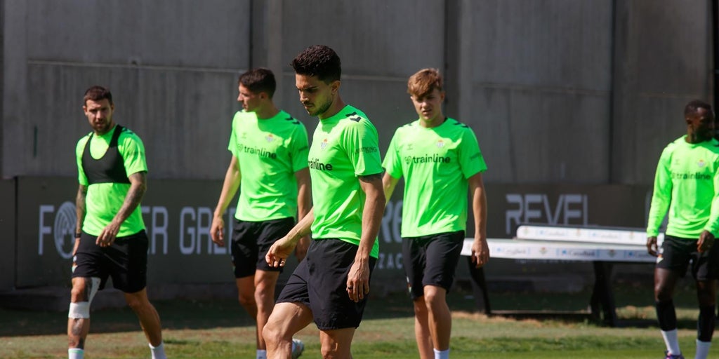 Lista con Bartra y Natan para el Betis - Osasuna
